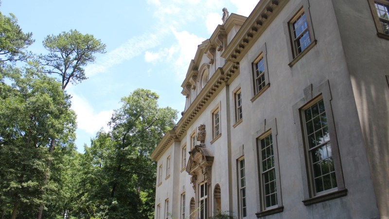 10 Facts About The Swan House in Atlanta,&nbsp;Georgia!